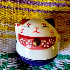 MENEKI NEKO LUCKY CAT 🐈‍⬛